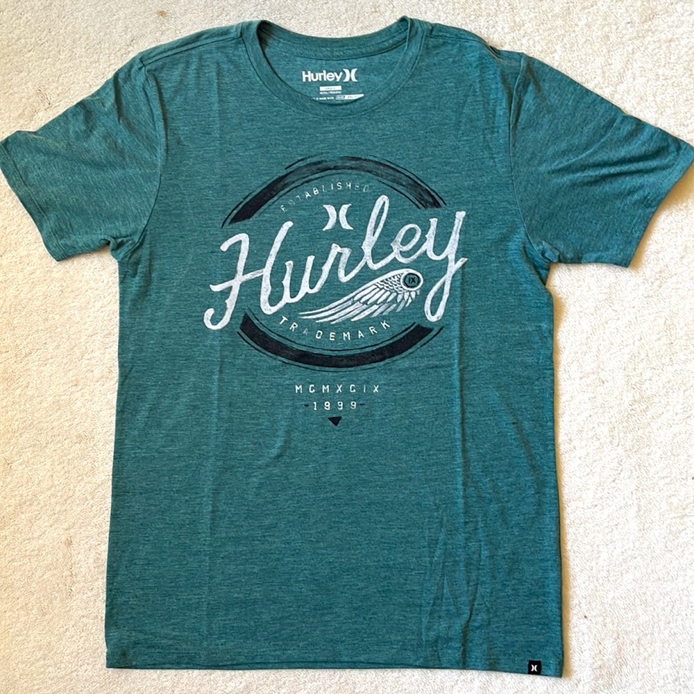 Hurley T-shirt